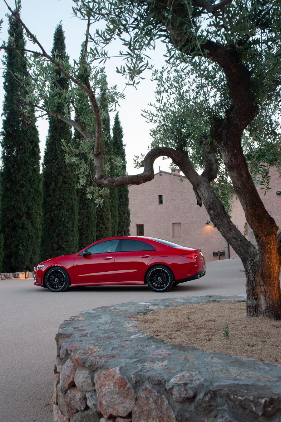  Mercedes-Benz CLA200 AMG Line (C118) 2019 года  (WW) (фото 6 из 42)